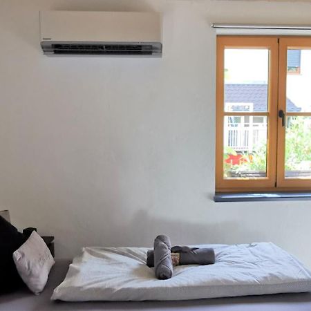 Ferienwohnung Strata Montana Бенсхайм Екстериор снимка