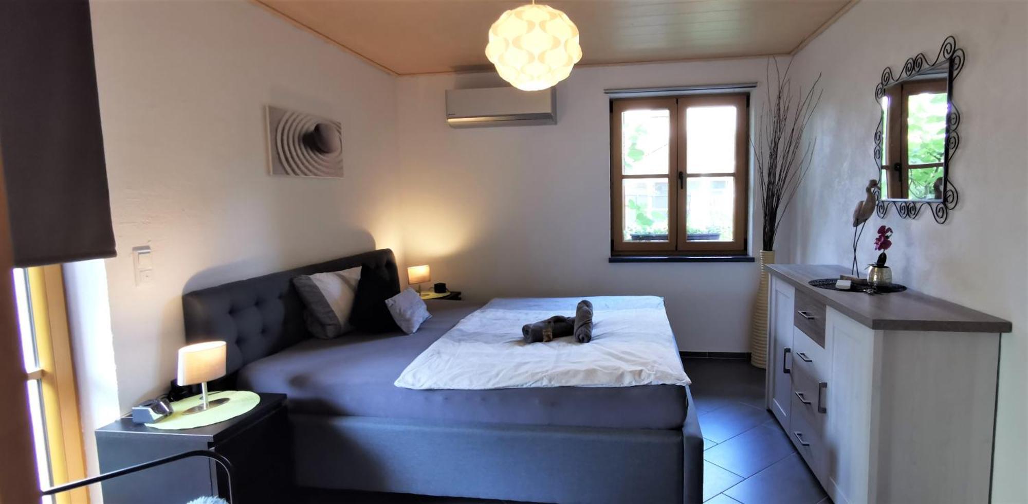 Ferienwohnung Strata Montana Бенсхайм Екстериор снимка